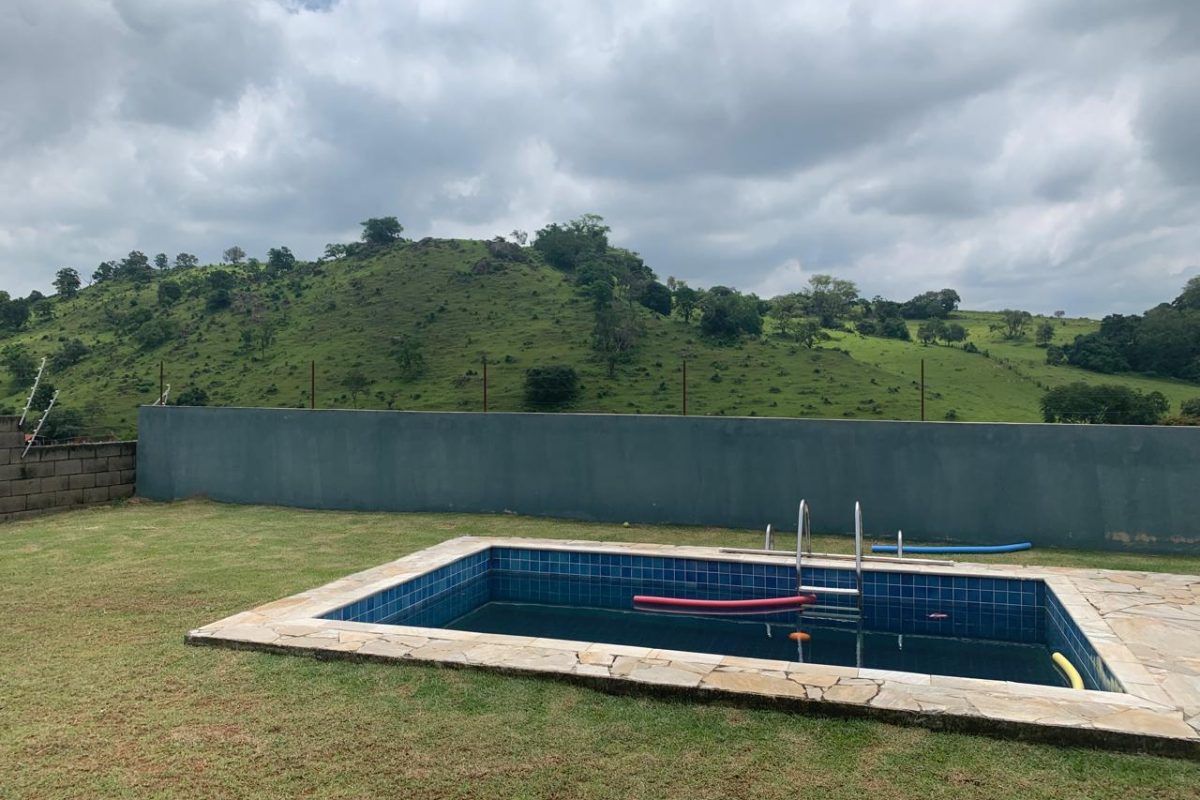 Casa a venda no condomínio 1000m² | Montes Claros em Itupeva, SP.